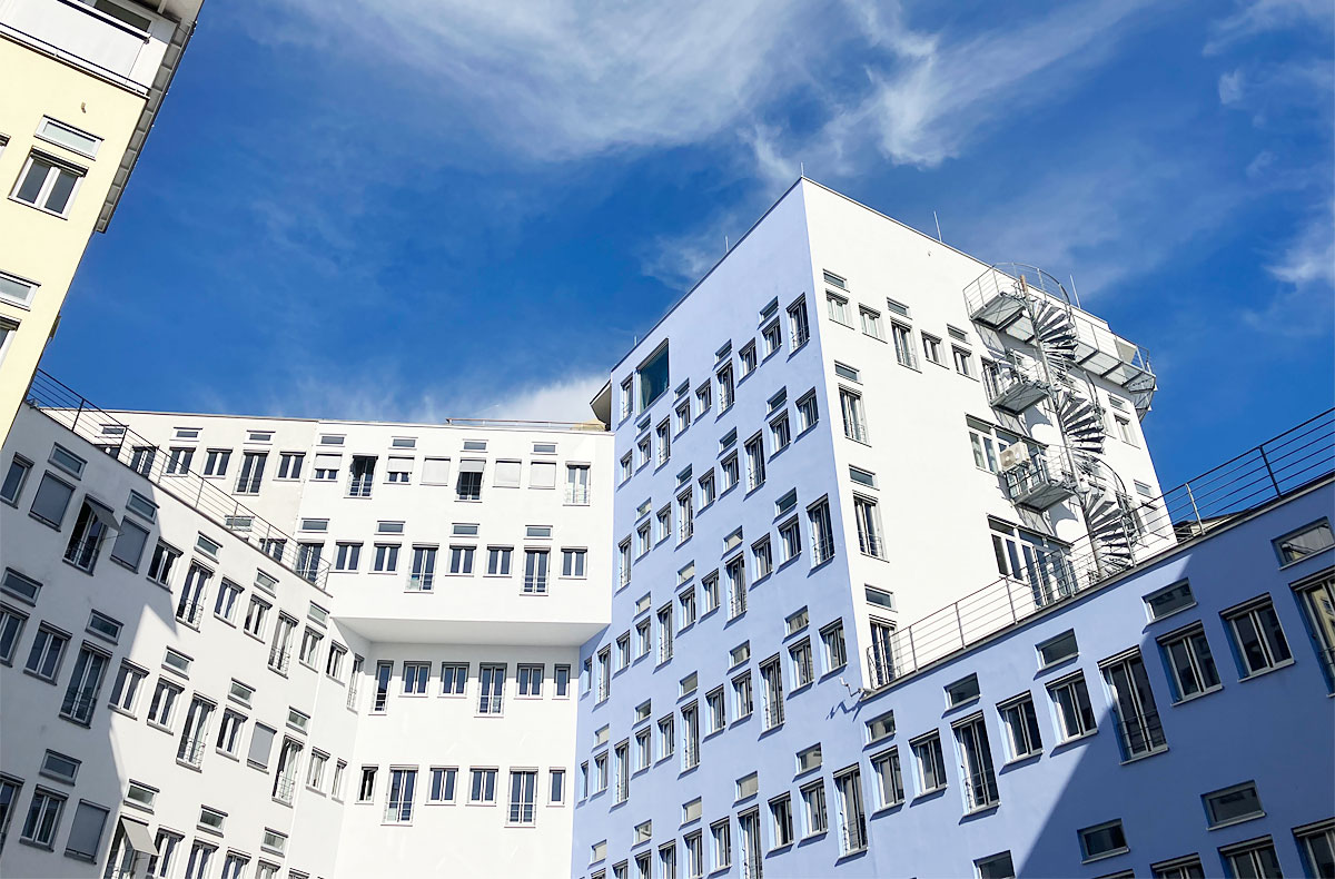 Fassadensanierung eines Bürogebäudes in München – Architekt Hägele